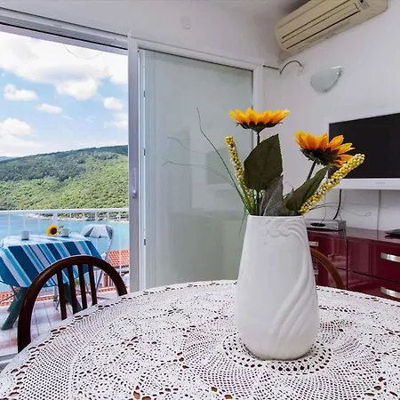 In 16881 Apartman *