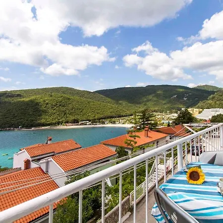 Apartman In 16881 Rabac